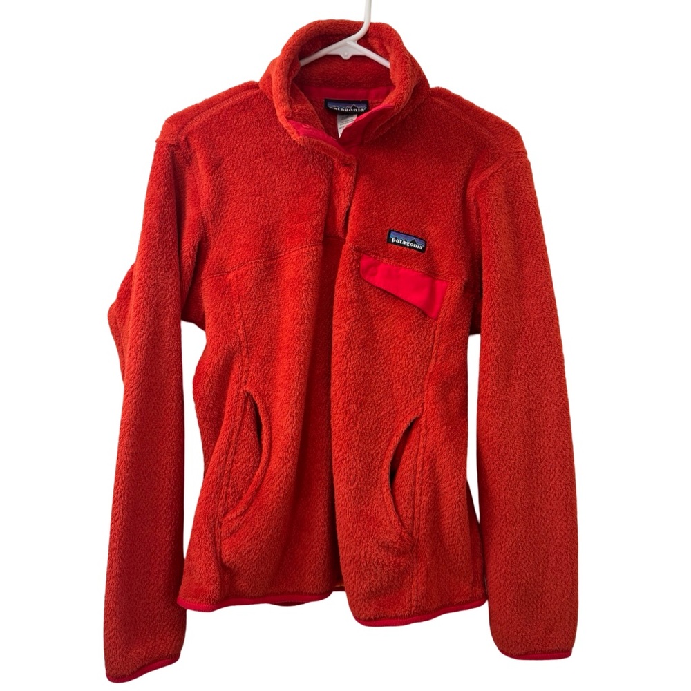 Patagonia Re-Tool Snap-T Pullover in Red Woman’s Medium
